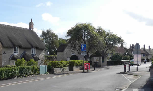 Speed control in the village of Queen Camel